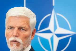 Zákulisí Babišova hněvu: Hledá „komplice“, kteří pomohli Pavlovi na summitu NATO
